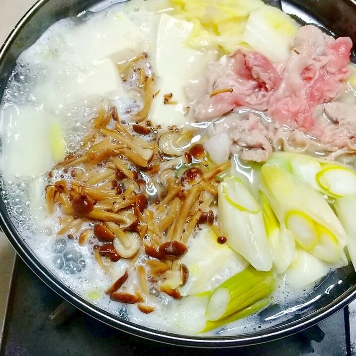 簡単たれで美味しく、豚肉のしゃぶしゃぶ